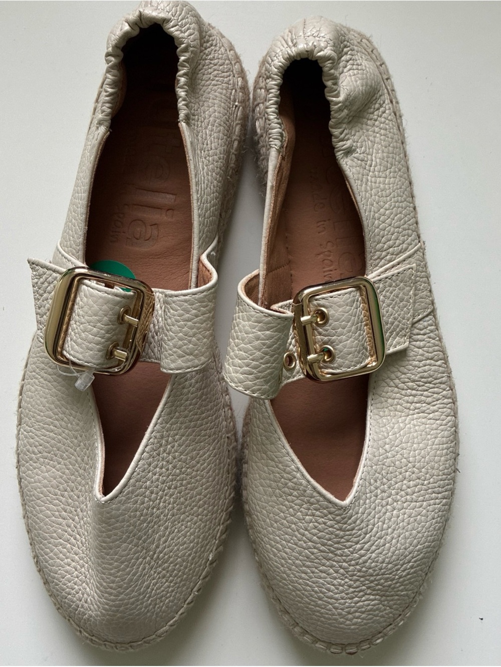 Jutelia Cream Leather Buckle Flats for Women NWOB